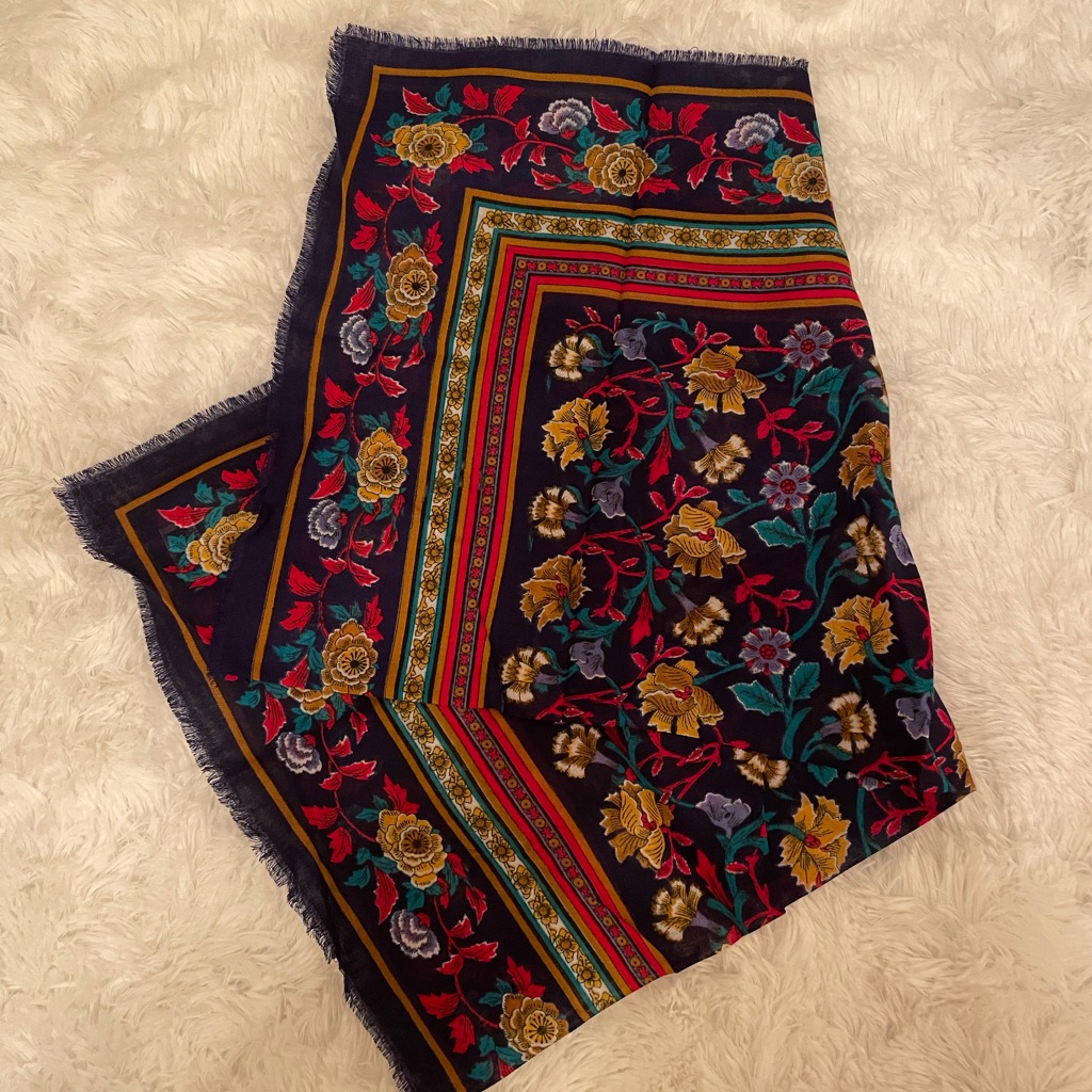 Vintage Printed Scarf